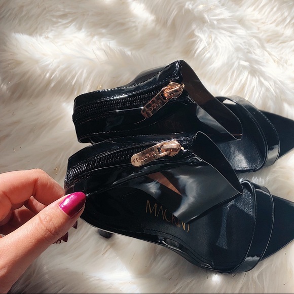 Black Pointy Stiletto Heels - Picture 7 of 8